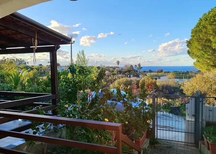 Casa Ibiscus Tropea Дом отдыха *